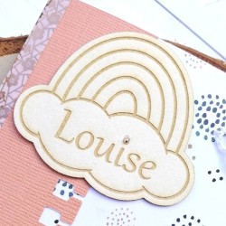 Chipboard arc en ciel à personnaliser avec le prénom d'un enfant SCRAPMOUSET