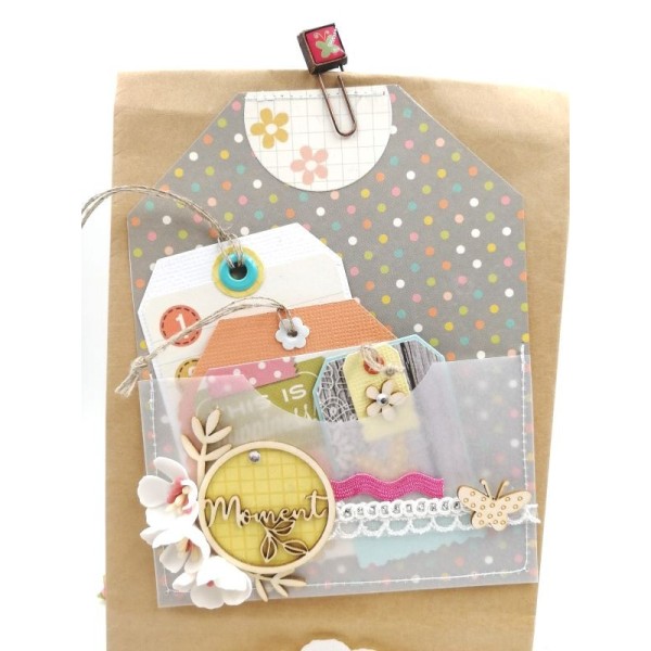 Ensemble de 6 bulles avec texte en carton bois SCRAPMOUSET