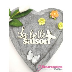 Mot La belle saison avec papillon en carton bois SCRAPMOUSET