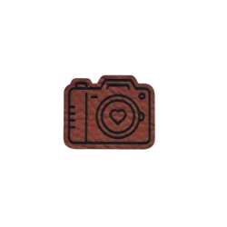 Petit appareil photo en cuir couleur châtaigne pour le scrapbooking
