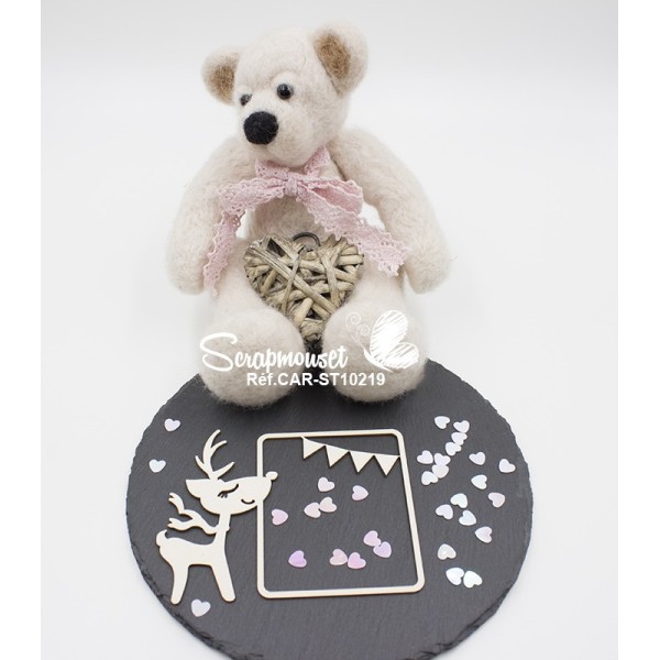 Embellissement scrap cadre enfant petit renne de Scrapmouset