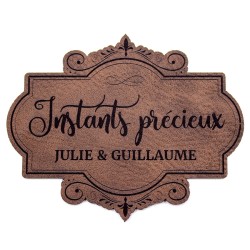 Etiquette à personnaliser en cuir avec le mot Instants précieux SCRAPMOUSET