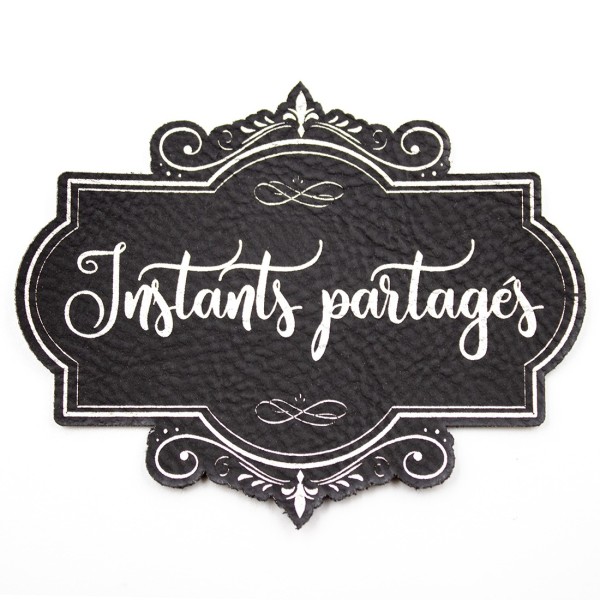 Etiquette de type Vintage en cuir avec le mot Instants partagés SCRAPMOUSET couleur noire